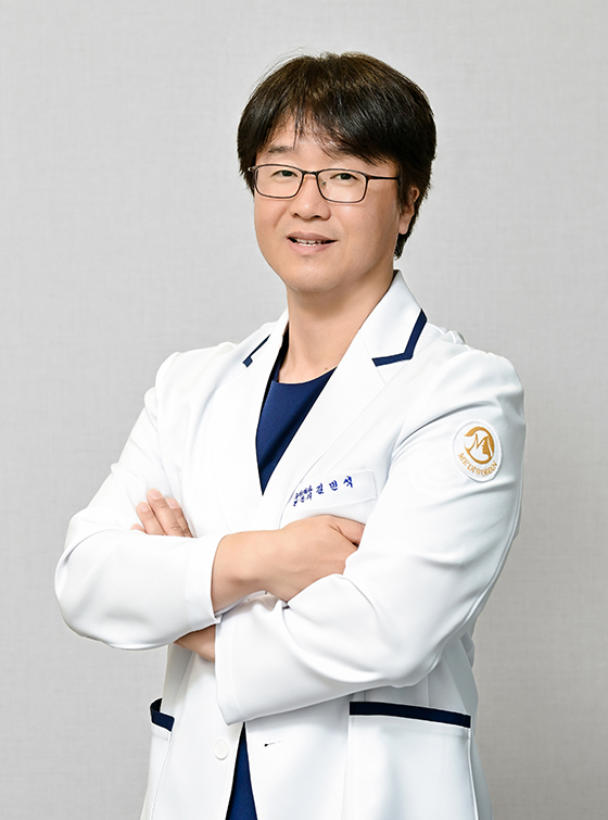 김민석